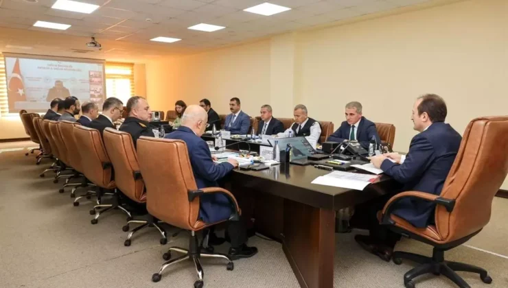 Mersin Valisi Ali Hamza Pehlivan, Metamfetamin ile Mücadele Eylem Planı Toplantısına Katıldı