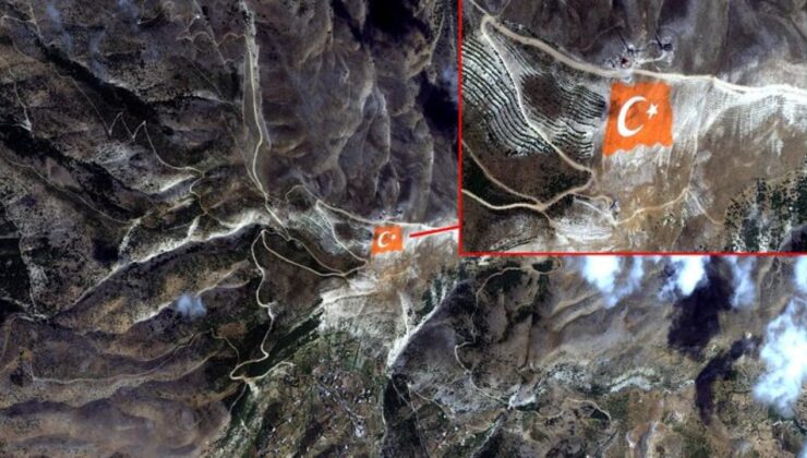 Ahır Dağı zirvesine işlenen Türk bayrağı, uydu kamerasına yansıdı