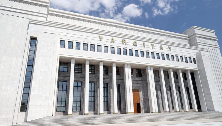 Boşanma aşamasındaki eşini gizli kamerayla izleyen sanığın cezası onandı