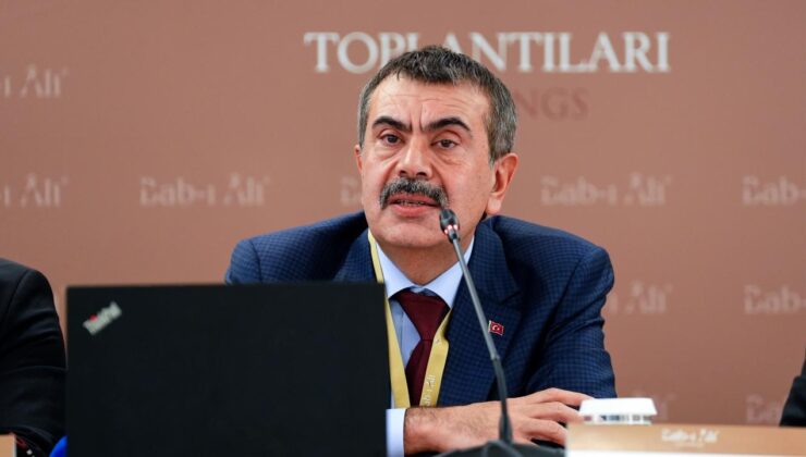 Bakan Tekin: Yapay zeka destekli açık uçlu soruların değerlendirilmesiyle ilgili proje geliştiriyoruz