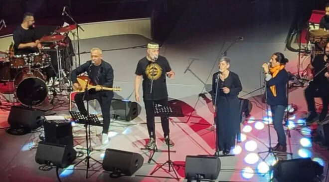 Diyarbakır’da okul servisi kaza yaptı: 15 yaralı