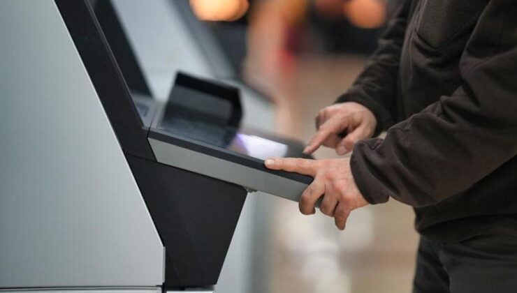 Mahkemeden kritik karar: Parayı koruyamayan banka hatalı bulundu – Günün Haberleri CNN Türk | Video