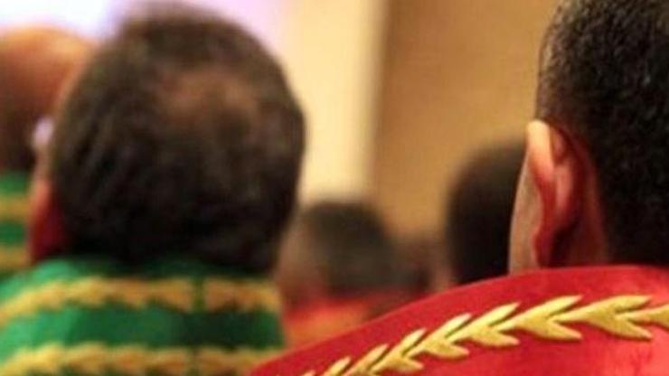 Resmi Gazete’de yayımlandı! Hakim ve savcıların görevde yükselme kararları – CNN TÜRK En Son Haberler