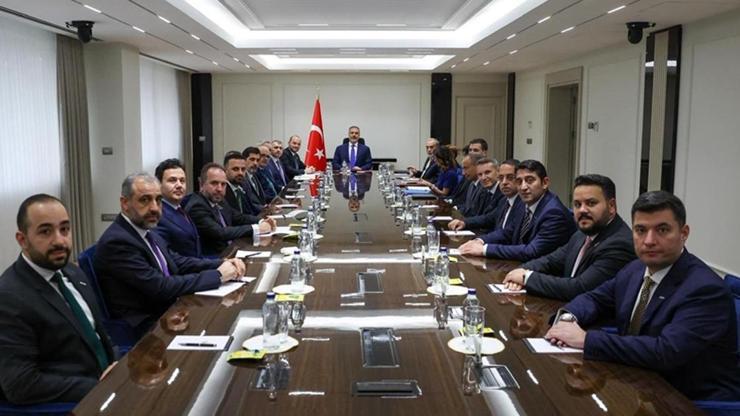 Dışişleri Bakanı Hakan Fidan, MÜSİAD Yönetim Kurulu üyelerini kabul etti – CNN TÜRK En Son Haberler