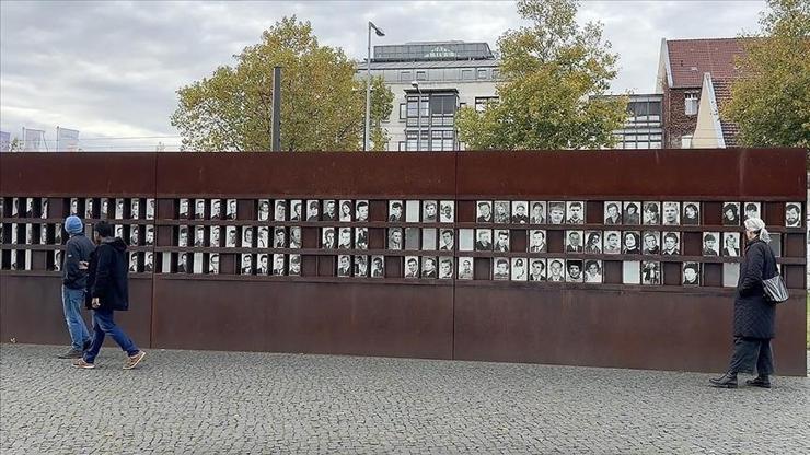 Berlin Duvarının yıkılışının 36. yılı – Son Dakika Dünya Haberleri CNN Türk