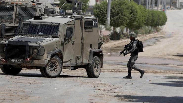 İsrail, Suriye’ye saldırdı! Köylerde yol kontrol noktaları kurdu – Dünyadan Haberler CNN Türk