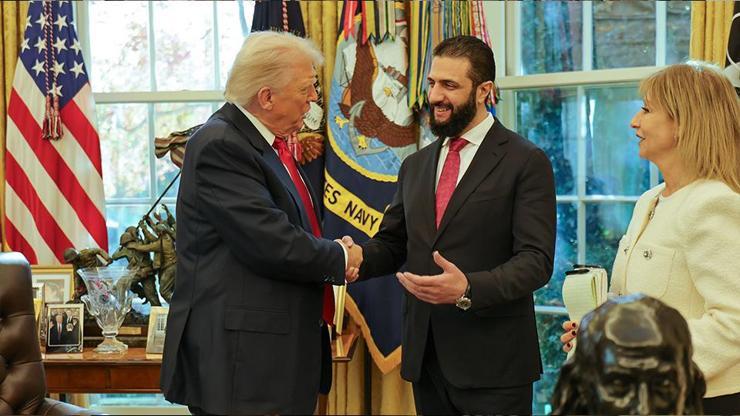 Trump-Şara görüşmesinde damga vuran Erdoğan sözleri: Büyük bir lider ve Suriye’de olanları çok destekliyor – Dünya Haberleri CNN TÜRK