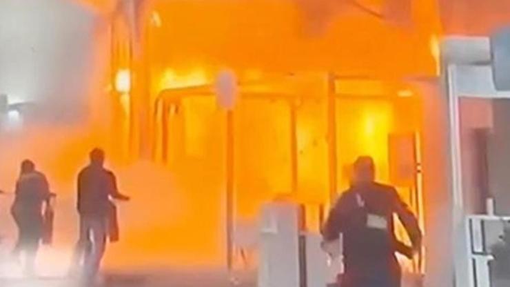 SON DAKİKA HABERİ: Brezilyadaki COP30 Zirvesinde yangın – Son Dakika Dünya Haberleri CNN Türk