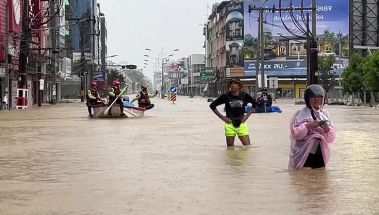 Tayland su altında kaldı: 300 yılın yağış rekoru kırıldı | Video
