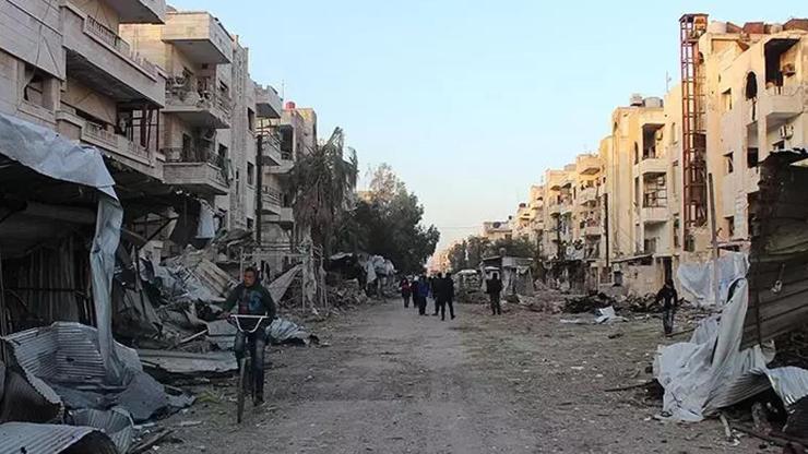 Suriye’nin Humus kentinde sokağa çıkma yasağı – Son Dakika Dünya Haberleri CNN Türk