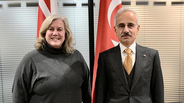 Bakan Uraloğlu, İngiltere Ulaştırma Bakanı Alexander ile görüştü – Dünyadan Haberler CNN Türk