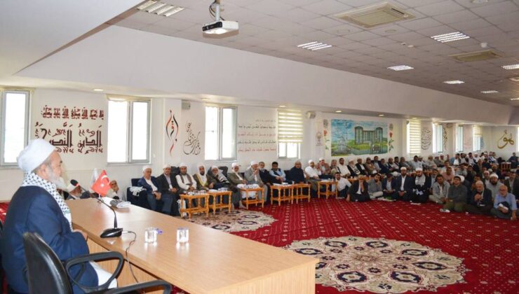 Alimler Diyarbakır’da toplandı: Sürece destek