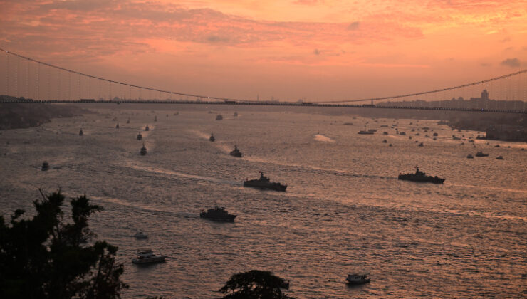 Donanma’nın 100. yıl geçişinde kritik mesaj: Harbe hazırlık seviyesi