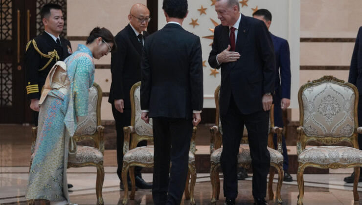 Cumhurbaşkanı Erdoğan'a 5 ülkenin büyükelçisinden güven mektubu