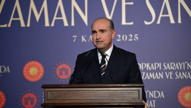 Dünyanın sayılı saat koleksiyonları Topkapı Sarayı'nda sergileniyor