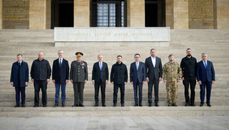Zelenski'den Anıtkabir ziyareti