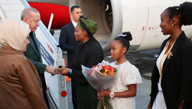 Cumhurbaşkanı Erdoğan G20 Liderler Zirvesi için Güney Afrika'da