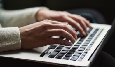 Yeterlilik belgesi zorunluluğu getirilen 40 meslek arasında dijital alanlar öne çıkıyor