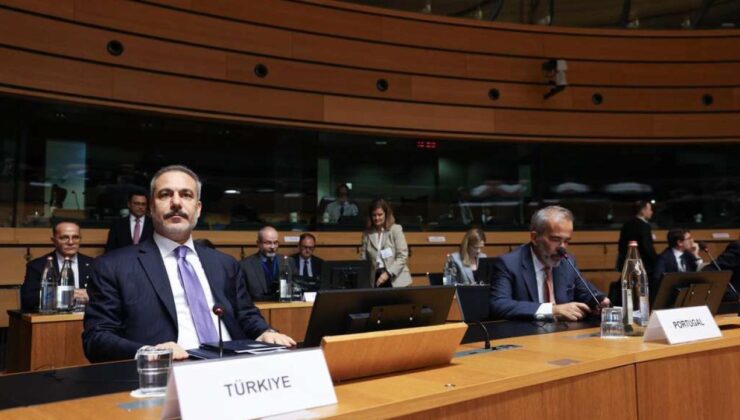 Bakan Fidan, “Karadeniz Bölgesinde Güvenlik, İstikrar ve Dayanıklılık konulu toplantıya katıldı