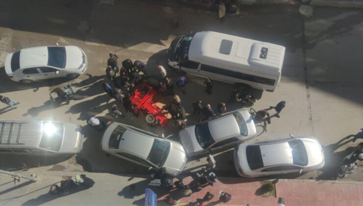 Van’da otomobil ile motosiklet çarpıştı