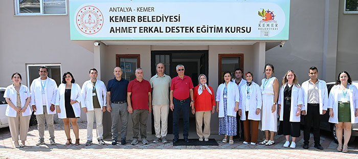 Kemer Belediyesi’nden sanat ve eğitime büyük destek