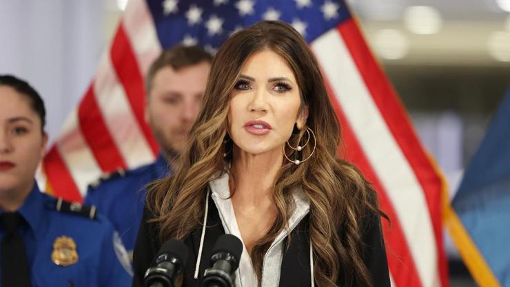 ABD’li bakandan düzensiz göçmen akışı olan ülkelere ‘seyahat yasağı’ önerisi – Dünyadan Haberler CNN Türk