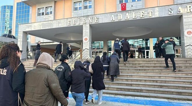 FETÖ'nün "güncel öğrenci yapılanması"na operasyon: 6 tutuklama