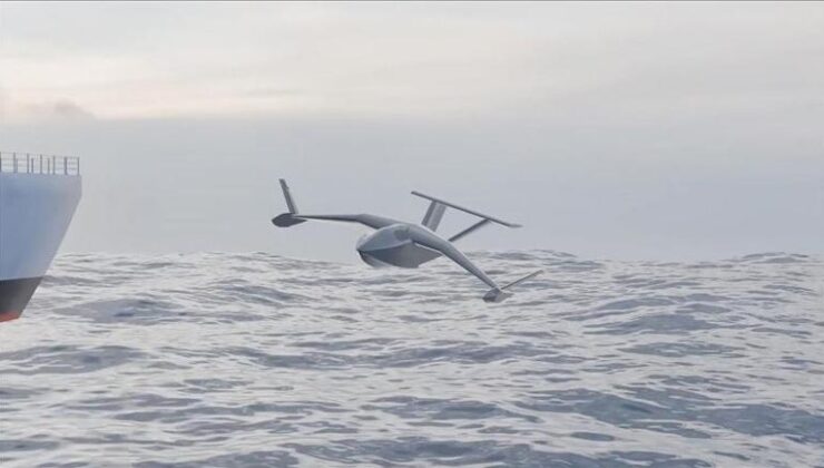Dünyada bir ilk! Türkiyenin yeni avcı İHAsı TALAY: Radara yakalanmıyor, denizden geliyor | Video