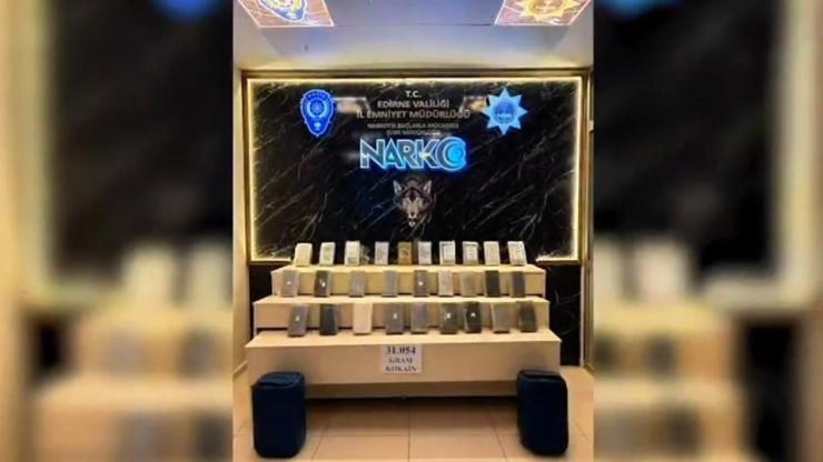 Kapıkule’de 31 kilo kokain ele geçirildi – CNN Türk Haberler Son Dakika