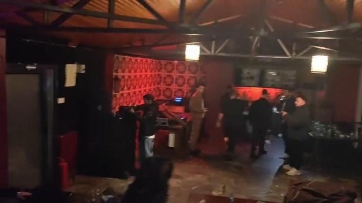 İstanbulda eğlence mekanları ve otele uyuşturucu operasyonu: 17 gözaltı – CNN TÜRK Haberler