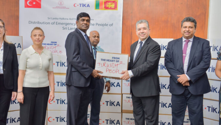 TİKA, Sri Lanka’daki sel mağdurlarına yardım malzemesi ulaştırdı