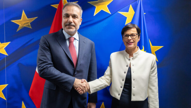 Bakan Fidan'dan NATO'da diplomasi trafiği