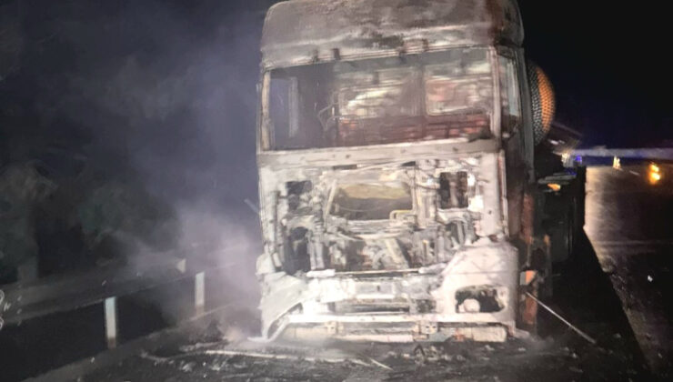 Tankerde başlayıp ormanlık alana sıçrayan yangın söndürüldü