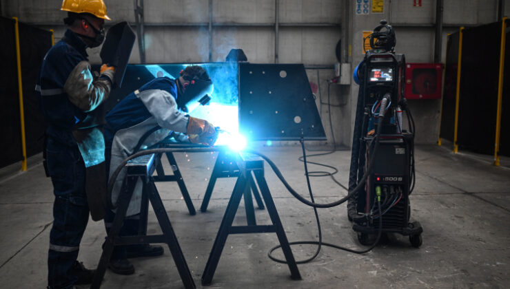 Meslek lisesi öğrencileri, MESEM'le genç yaşta meslek öğreniyor