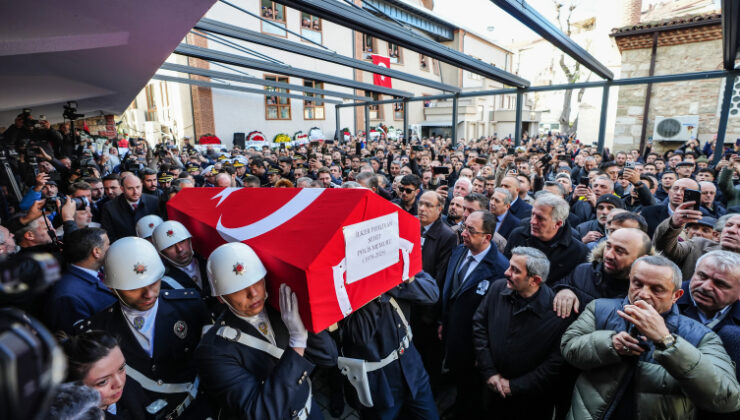 Şehitlerimiz son yolculuğuna uğurlandı