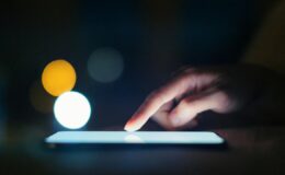 Sosyal medya algoritmaları genç beyinleri bağımlılığa itiyor