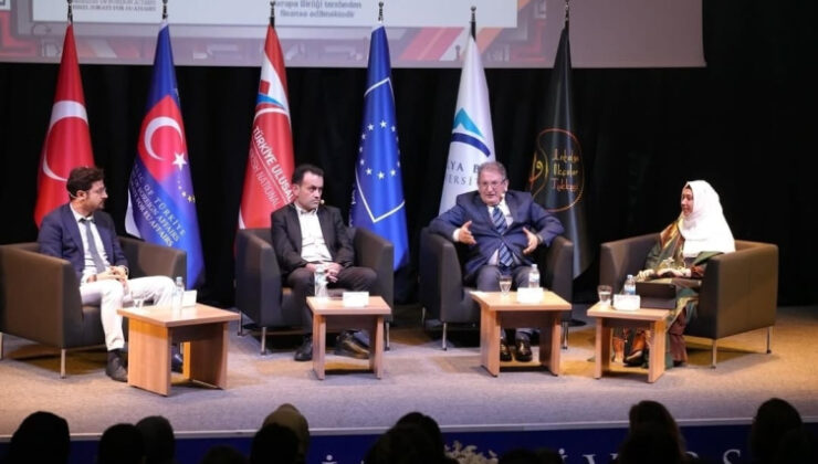 Antalya'da devlet himayesindeki gençlere yönelik çalıştay düzenlendi