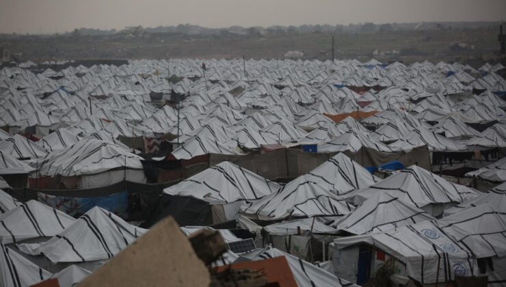 Gazze’de dondurucu soğuk, yaşlılar ve çocukların hayatını tehdit ediyor