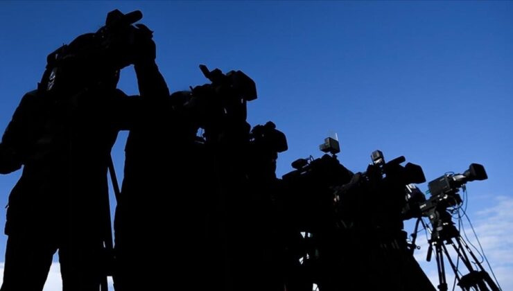 Katil İsrail, yabancı medyanın yayınlarının engellenmesine imkan veren yasayı 2 yıl daha uzattı