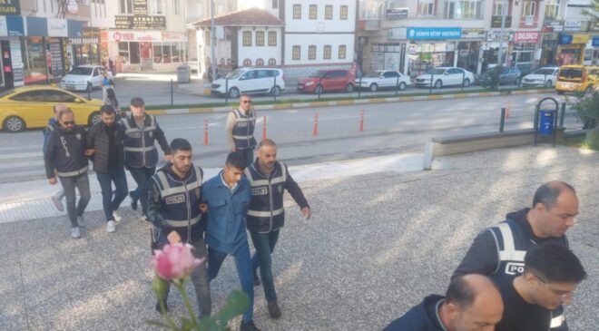 Ankara’da “değnekçilik” operasyonu: 10 gözaltı