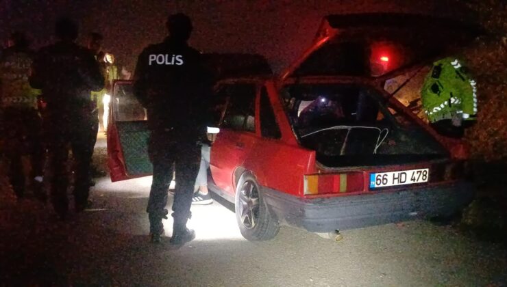 Sahte plakayla yakalanan ehliyetsiz sürücüye 74 bin 582 lira ceza kesildi