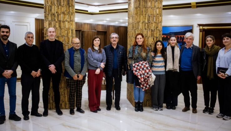 Serra Bucak yabancı temsilcileri ağırladı