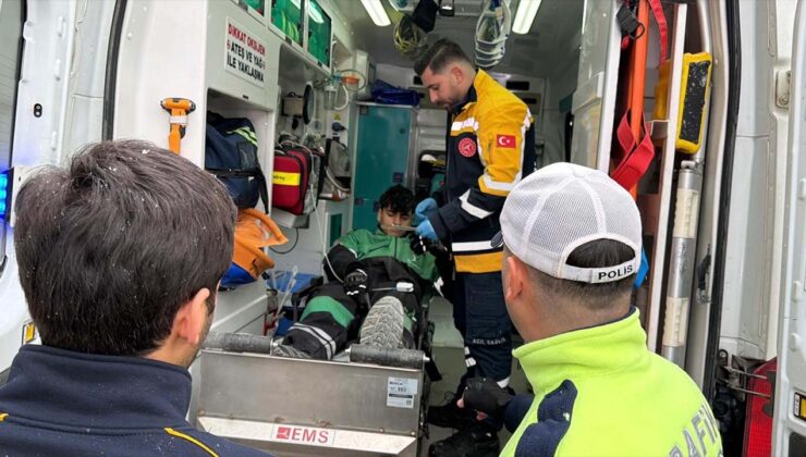 Adıyaman’da motosikletle otomobil çarpıştı: 1 yaralı