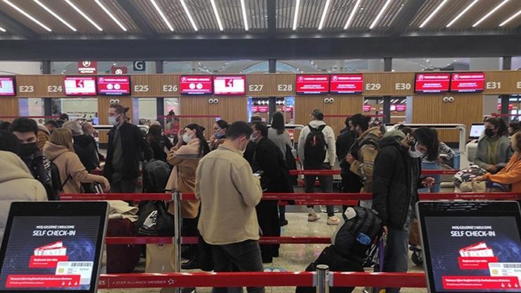 Son dakika haberi: Yurt dışı çıkış harcı 1250 TLye yükseltildi – CNN Türk Sondakika Haberler