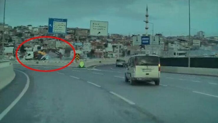 İzmir’deki feci kaza kamerada: Kamyonun çarptığı otomobil köprüde asılı kaldı, iş makinesi köprüden düştü – Son Dakika Haberleri CNN Türk | Video