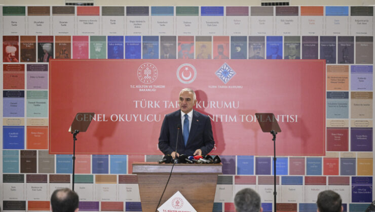 Türk Tarih Kurumunun 100 eserden oluşan Genel Okuyucu Dizisi Kitapları tanıtıldı