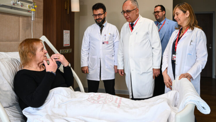 İngiltere'de 'gözünü kaybedersin' denildi, Türkiye'de sağlığına kavuştu