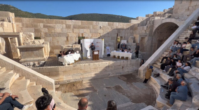 Patara Meclisi’nde genç münazaracılar fikirlerini yarıştırdı