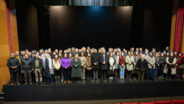 DEM’li eş başkanlar maaşlarını Kobani’ye bağışladı