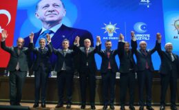 AK Parti’ye katılımlar sürüyor